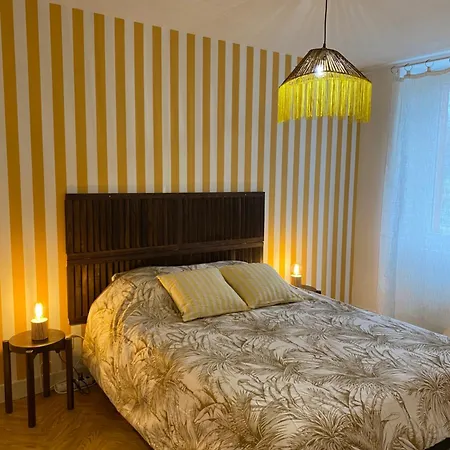 Сasa de vacaciones Minimalist Indépendant Au Calme Commentry