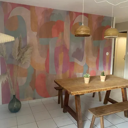 Minimalist Indépendant Au Calme *