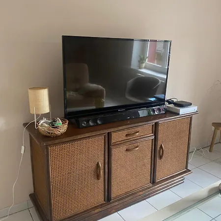 Minimalist Indépendant Au Calme *