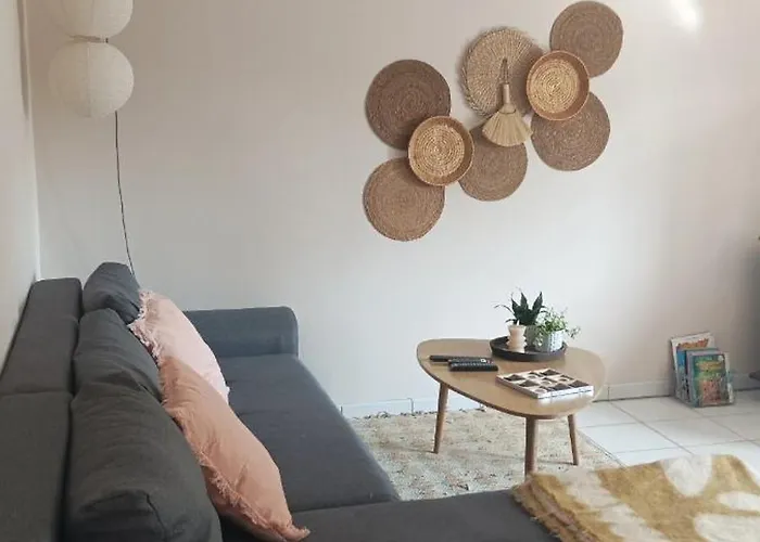 Minimalist Independant Au Calme *